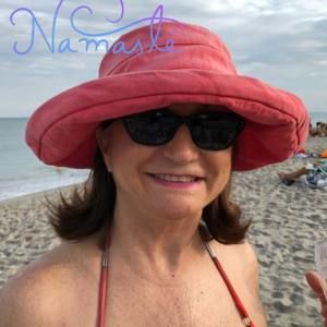 Meet your Posher, Rena